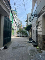 cần bán chdv đang kinh doanh 60 triệu / tháng ở quận 10. dt : 4.75m x 17m. dt đất 80m vuông.