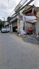 bát khối. mảnh đất 76m mt 5m. giá chào 9 tỷ. ô tô vào đất. bán mảnh đất 76m. mt 5m. đất phân lô