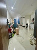 chung cư screc tower, coopmart trường sa, q3: 100m2, 3p ngủ, 15triệu