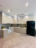 bán căn hộ 1pn+ căn to 52m² full đồ nội thất cao cấp tòa mới nhất, view tây nam gần bến bus