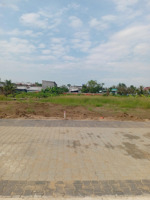 bán lô đất thổ cư 5.2x18 nằm vị trí đắc địa, giáp bình chánh, đường 18m, sổ hồng riêng trao tay