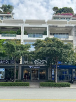 văn phòng nguyên căn cho thuê tại sala mặt tiền nguyễn cơ thạch 700m2 sử dụng giá 200tr/tháng