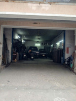 nhà hẻm xe tải rộng rãi 1/ phan văn hớn dt6,5m x 25m giá 10 tỷ còn tl: