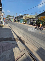 bán căn góc vi bằng đường lê văn lương, dt 3,6x11 xd 1 lầu 2pn 2wc giá 2tỷ439. lh mr huy