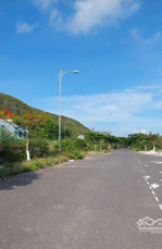 bán đất hướng biển đường xuân thuỷ và huỳnh văn nghệ. đối diện công viên chỉ 55 triệu/m2- 