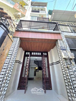 thích quảng đức. phú nhuận. tặng thêm gần 9m trước cửa nhà.xe tải nhỏ, xe 4 chỗ vào nhà chưa tới 7