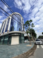 cho thuê tòa nhà 6 tầng 2 mặt tiền: phạm hùng - mới xây - thang máy pccc