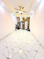 bán gấp nhà 5 tầng xây mới thang máy ngõ thông, ở văn quán. ngõ thông. full nội thất