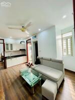 Bán căn hộ chung cư mặt phố Thượng Đình, Thanh Xuân, nhà đẹp, ô tô tránh đỗ