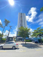 bán ch 64 hoàng quốc việt giá : 3.030 tỷ sô hồng