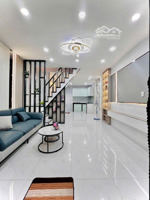 nhà mới. full nội thất. ở ngay chỉ 3.88 tỷ. hai tầng. ngay lê văn thọ gần chợ thạch đà.