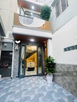 bình thạnh nhà hẻm oto đỗ cổng, 2 tầng full nội thất, 43,9m2, sát mt phan văn trị, gần emart, 6.4tỷ