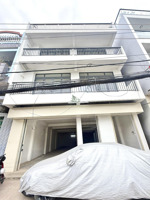 cho thuê nhà kinh doanh 3 tầng trống 650m2 mặt tiền 23/10