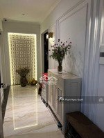 (giá thật) chính chủ bán căn 103.8m2 tầng cao + full nt nhập khẩu xịn, 11,5 tỷ, cc gold tower