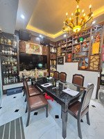 8 tỷ nhỉnh nhà trung liệt đống đa 39m2 gần phố gần oto ngõ thông thoáng 3 thoáng 5 ngủ còn mới