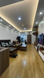 bán căn hộ chung cư ct6 constrexim yên hòa , nhà mới đẹp ở ngay , 3 ngủ nhỏ xinh , chưa đến 10 tỷ