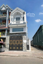 gấp bán nhà mặt tiền kinh doanh thới an -q12 120m2 ngang 6 chỉ 8 tỷ .