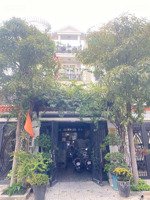 nhà mặt tiền đường 10m xây 4 lầu gần kđt vạn phúc đường quốc lộ 13 thủ đức