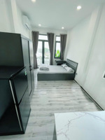 cho thuê căn hộ studio ban công thoáng q4 gần đh luật, đh nguyễn tất thành, cầu tân thuận