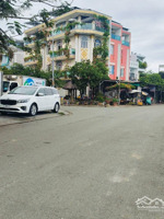 nhà hẻm ôtô - lạc long quân - gần cv đầm sen - q11 - 2 tầng - hơn 6 tỷ