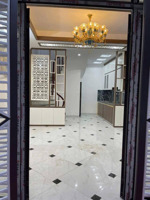 chính chủ bán nhà ỷ la - dương nội, 5 tầng thoáng sáng, ô tô gần, ngay chợ dân sinh, full nội thất