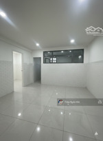 20tỷ 600tr 91m2 shr 3tầng trần hưng đạo nở hậu 6.7 không qh không lộ giới giáp quận 1.