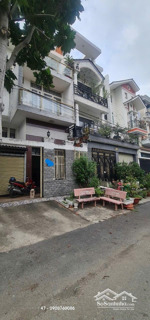 một căn duy nhất, mặt tiền kdc cực hiếm, view công viên 6x14, 4tầng. bán gấp giảm mạnh, giá rẻ