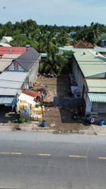 đất cây me 5x29m thông ra cmt8 giá 4,8 tỷ bao sang tên