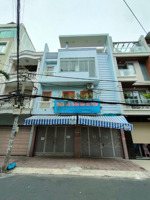 cho thuê nhà nguyên căn đường c18, phường 12. khu k300. dt: 8x20m. trệt 3 lầu. sẵn máy lạnh