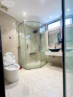 Bán nhà Văn Cao mới đẹp ở ngay 30m 5 tầng 7.95 tỷ gần ô tô hai thoáng trang thiết bị ngoại nhập .