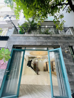 8.5 tỷ - nhà 4 tầng btct - 5,2x11,5m. ngang hơn 5m bề thế như villa minh - xe hơi đậu trong nhà