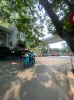 Cho thuê Văn Phòng tiêu chuẩn view hồ Hoàng Cầu, Đống Đa, Hà Nội. DT 60m2 giá rẻ. LH. 0866683628