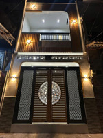 ( nhà đẹp full nội thất) hẻm xe hơi đường hoà bình ( sát bên công viên đầm sen). (dt: 4x12m 1 lầu)