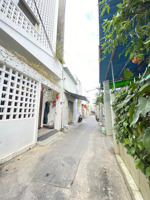 đất 2 mặt tiền kiệt ô tô 5m, sơn trà, dt 212m2 thích hợp xây căn hộ, villa sát biển 300m 8.1 tỷ