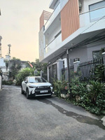 hàng hiếm tại lã xuân oai, 8,9 tỷ, 135 m2, 3pn, 2wc, quận 9, hcm