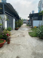 chỉ 1,3 tỷ có ngay 100m2 đất thổ cư gần chợ hưng long bình chánh 3 phút xe