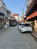 chính chủ em bán lô góc 2 mặt tiền tại mai động