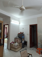 cần bán 60m2 tòa 8 tầng trung, sổ đỏ lâu dài, nhà không thấm ngấm