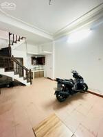 Cho thuê nhà riêng 624 Quỳnh Mai, Thanh Nhàn, Hai Bà Trưng 30m x 5T giá 8.5 triệu