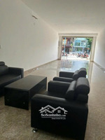 bán nhà chính chủ 2 tầng đường lê đại hành, giá rẻ nhất cùng khu vực