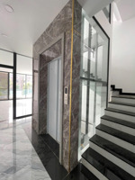 cho thuê nhà phố soho hoàn thiện nội thất đối diện công viên mát mẻ