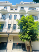 vin 2: em cần bán căn dt 65m2, giá tốt, chỉ 9 tỷ, mt 5 rộng rãi, đã có sổ đỏ.