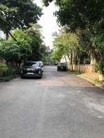 giảm 9 tỷ bán biệt thự gấp xuân thủy, p. thảo điền, q. 2, dt: 10x22m, 1h, 4 tầng. giá: 76 tỷ tl