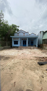 đất mặt tiền đường trục chính trung tâm thành phố phú mỹ (nay là phường tân thành - tp hồ chí minh)