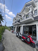 siêu vị trí - nhà hxh đường hl95, trung an, mỹ tho. dt:4,5x15 có 3pn. giá 2,25 tỷ tl