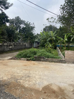 cần bán cắt lỗ 100m2 thổ tại thôn 6 hoà lạc, gần sân golf đồng mô, lục quân 1