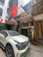 nhà ở 100m2, 2 phòng ngủ, phố bùi xương trạch, thanh xuân