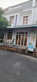 Nhà 4 phòng kdc Hoàng Quân