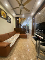 lô góc 2 thoáng, ngõ thông oto ,nhà dân xây kcbt full nt. dt 31m 4t mt6m giá 10,5 tỷ