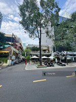 hàng hiếm 3 mt phạm ngọc thạch, quận 3. dt 10x37m - 2 tầng - hđt 400 triệu - giá 185 tỷ